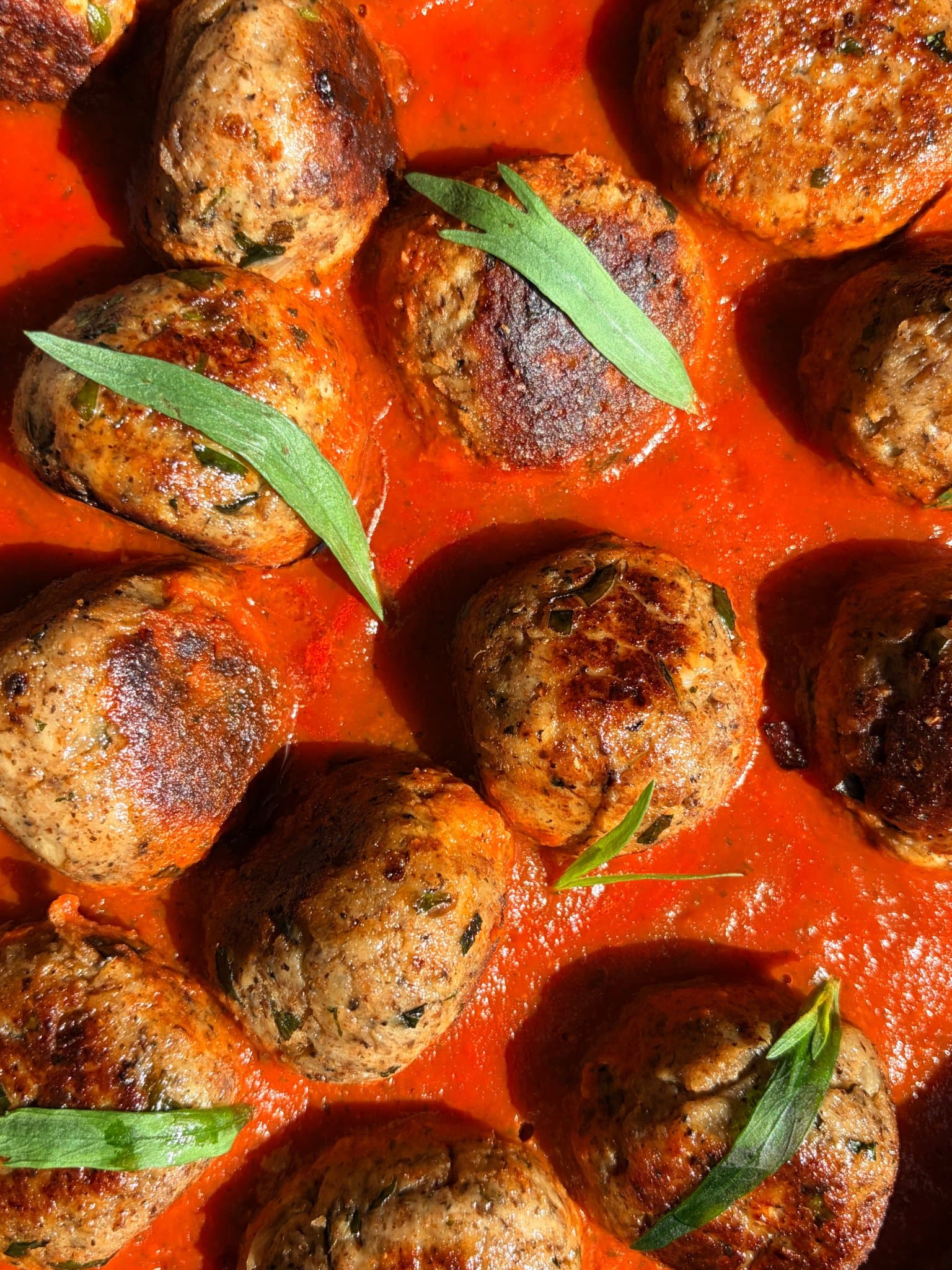 Boulettes de poulet, champignons & estragon cover