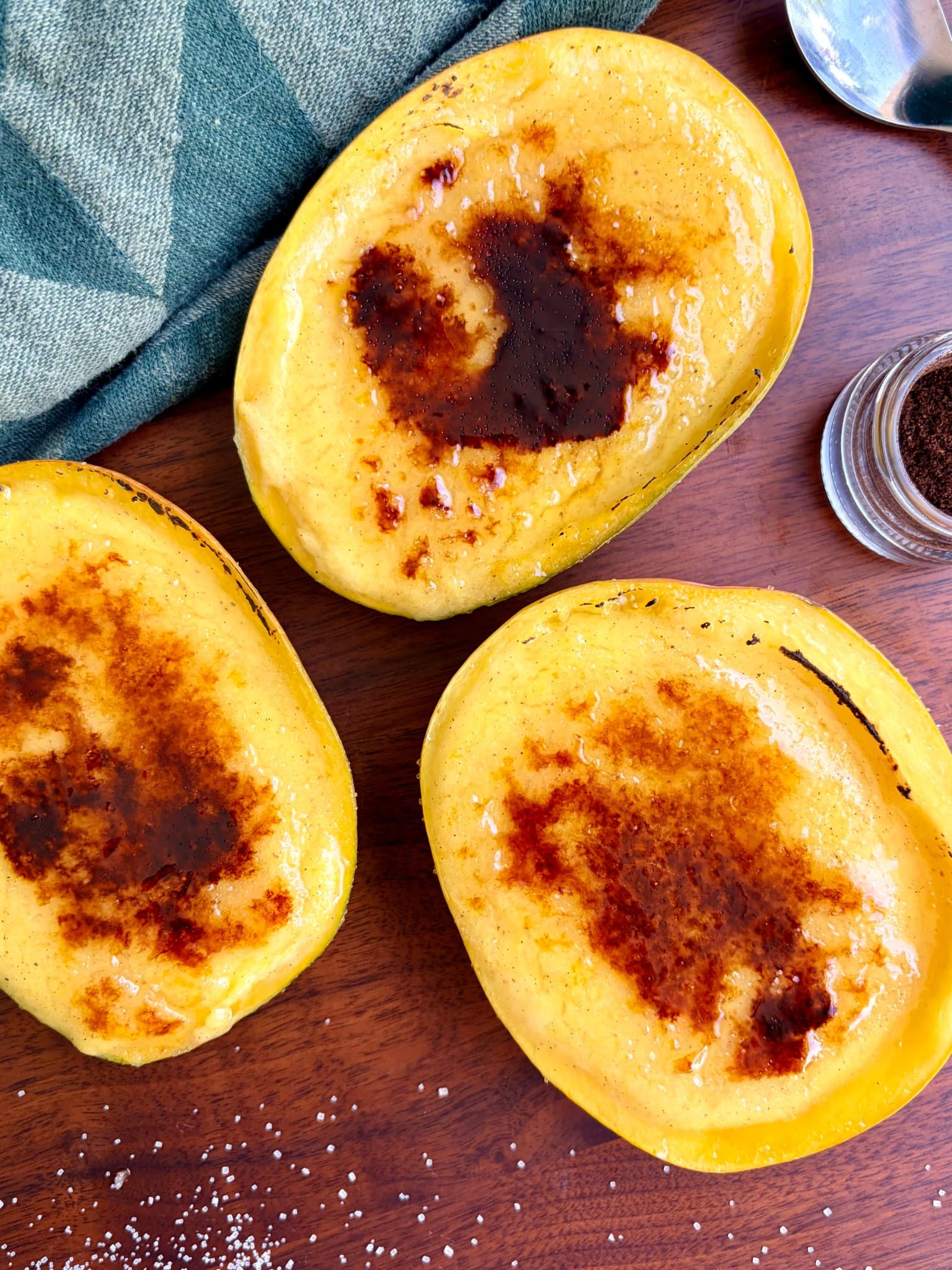 Crèmes mangue brûlées cover