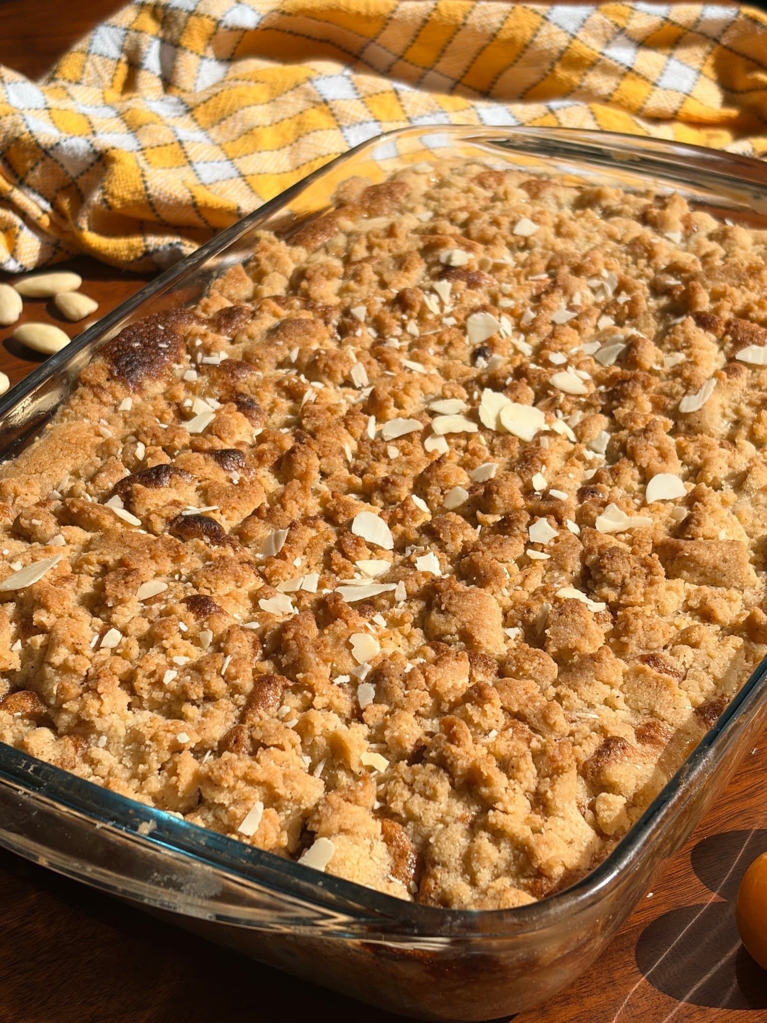 Crumble aux amandes sur moelleux aux 

mirabelles cover